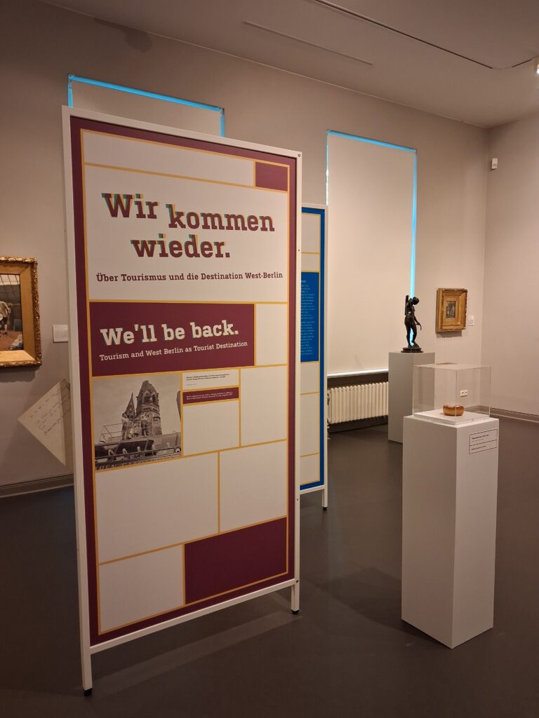 Blick in die Ausstellung: Wir kommen wieder